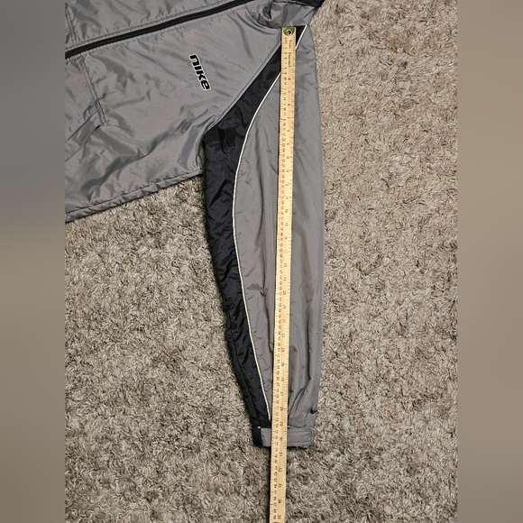 Vintage Nike Jacket Men’s Embroidered Swoosh Logo Gray Spell Out Full Zip Coat M - Picture 10 of 14